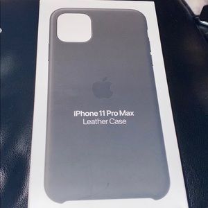 iPhone 11 Pro Max leather case